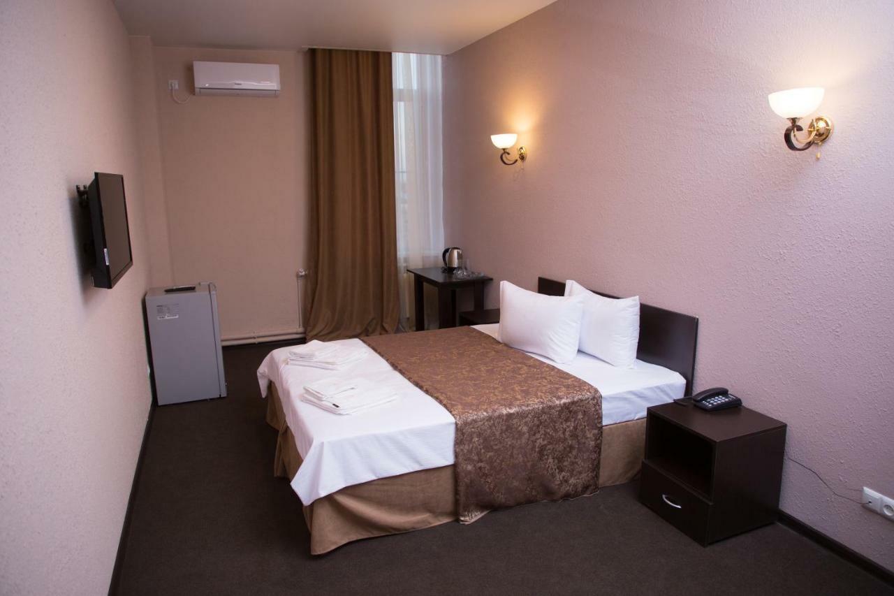 Richmind Hotel Vagharshapat Екстериор снимка