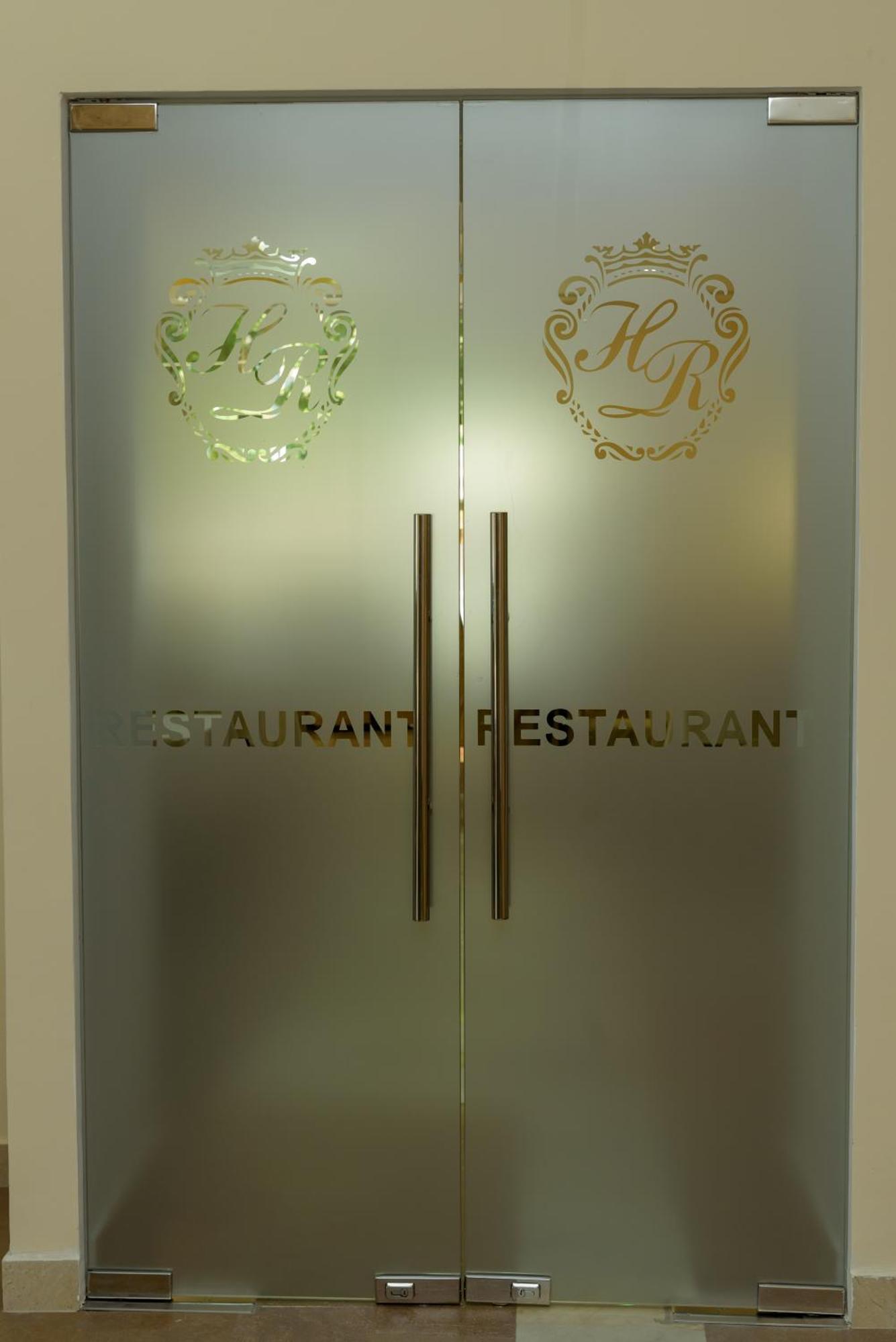 Richmind Hotel Vagharshapat Екстериор снимка