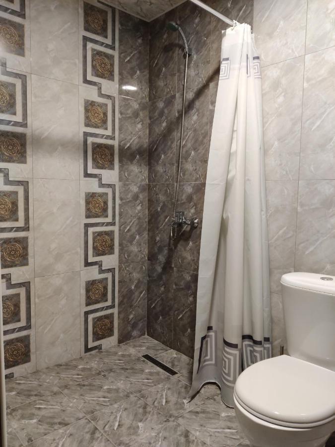 Richmind Hotel Vagharshapat Екстериор снимка